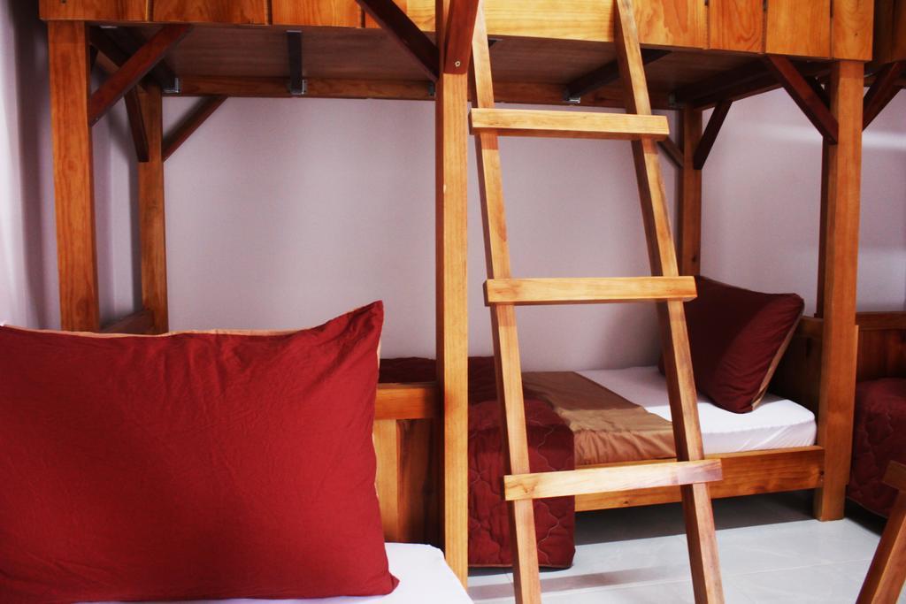 Tree House Hostel ดาลัด ภายนอก รูปภาพ