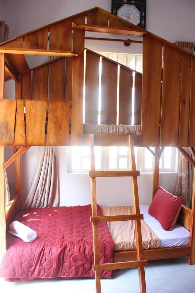 Tree House Hostel ดาลัด ภายนอก รูปภาพ