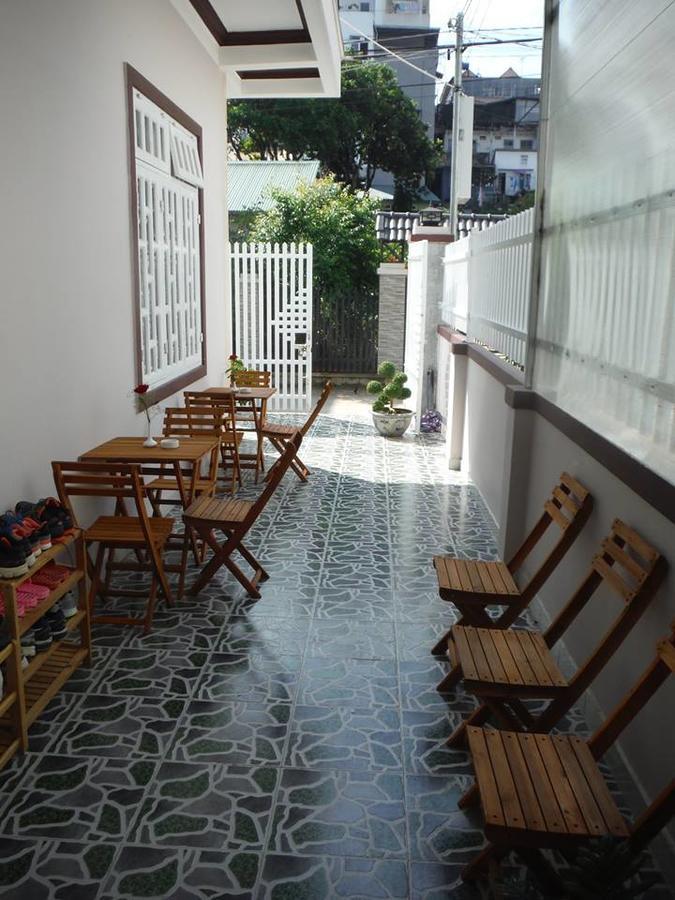 Tree House Hostel ดาลัด ภายนอก รูปภาพ